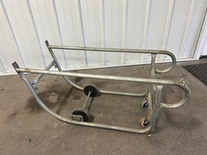 lot 92 image: Barrel Cart