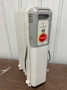 lot 94 image: Lakewood White Heater 1500w