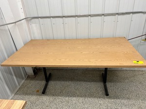 lot 104 image: Brown Table
