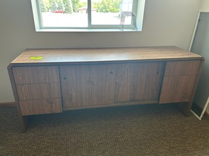 lot 111 image: Office Hutch