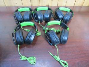 lot 40 image: Bulk Bundle(5) Turtle Beach Recon 70x Gaming Head Sets Bulk Bundle(5)