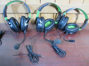 lot 43 image: Bulk Bundle(3) Turtle Beach Recon 50X Stereo Gaming Headset for Xbox OneSeries XS - BlackGreen Bulk Bundle(3)