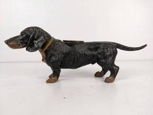 lot 990 image: Vintage Metal Dachshund Cigar and Match Holder