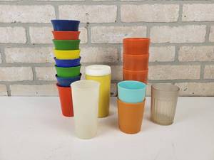 lot 1006 image: (8) Vintage Colored Tupperware Kool-Aid Glasses and More