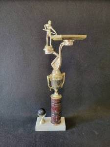 lot 1055 image: Vintage Billiards Trophy