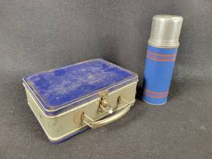 lot 1099 image: Vintage Tin Lunchbox and KEAPSIT Thermos