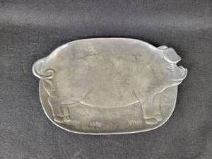lot 1013 image: Vandoe Imports Silver Plated Piggy Platter - 1981