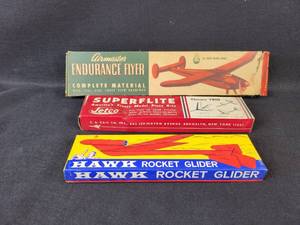 lot 1029 image: (3) Vintage Gliders in Original Boxes - Airmaster Endurance Flyer, Jetco Superflite and HAWK Rocket Glider