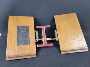 lot 997 image: Antique AERMOTOR Co. Cast Iron and Wood Book Holder
