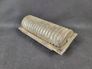 lot 985 image: Antique Mold Pan - Patent 1897