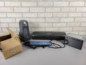 lot 559 image: ZUUKOO Laminator (works), Heater (Works), Mirror Camera (Untested) and Car Stereo (Untested) - NO SHIPPING