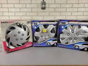 lot 586 image: (3) Sets of Wheel Covers - NO SHIPPING