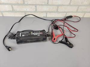 lot 615 image: DURACELL Model No. SLC10004 3.8A 6V12V Battery Charger - Powers On