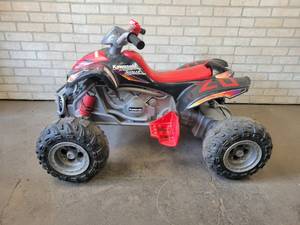 lot 620 image: Power Wheels Kawasaki KFX Ninja Childs Electric 4-Wheeler - Includes Battery and Charger - Tested and Works - NO SHIPPING