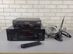lot 521 image: SONY STR-DG720 Audio Receiver, Cables and SAMTRON Model SV-C40 4-Head VCR