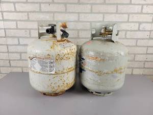 lot 680 image: (2) 20# Propane Tanks - NO SHIPPING
