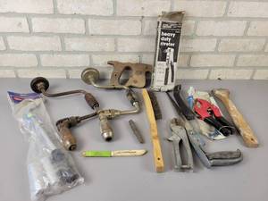 lot 715 image: New Topline Extension Lug Wrench, Hand Tools and Antique Hand Drills