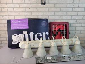 lot 742 image: New Memory Foam Pillow, Expandable Pet Kennel and Bathroom Fixture - NO SHIPPING