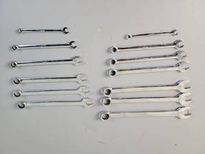 lot 753 image: Snap On Standard and Metric Combination Wrenches