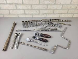lot 758 image: CRAFTSMAN Socket Wrenches, Breaker Bars, S-K Sockets, CRAFTSMAN Sockets and More