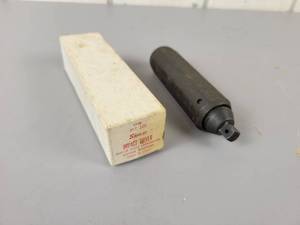 lot 786 image: Snap On PIT120 38 Drive Impact Driver