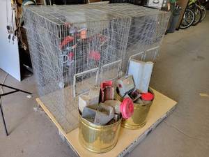 lot 799 image: Chicken Cage with Feeders and waterers - NO SHIPPING