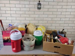 lot 800 image: Hard Hats, Water Coolers, Kitchen and More - NO SHIPPING