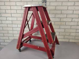lot 826 image: Push-A-Bout 2 Rolling Step Stool - NO SHIPPING