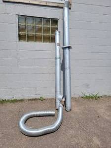 lot 856 image: Type B 5 Gas Vent Sections of 5 Flex Pipe - NO SHIPPING