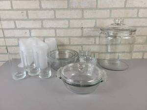 lot 865 image: Large Clear Glass Cookie Jar (13 Tall x 8 Diameter), Anchor Hocking and More - NO SHIPPING