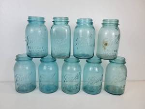 lot 76 image: Lot of (9) Vintage Quart Ball Jars - NO SHIPPING