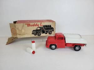lot 45 image: Vintage Buddy L 5210 Polysteel Milkman Truck with Original Box