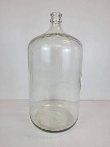 lot 141 image: 6 Gallon Glass CarboyJug - Made in Italy