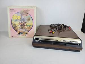 lot 147 image: Sears Solid State CED Video Disc System with (22) Videodiscs