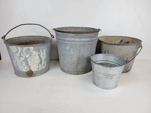 lot 173 image: Lot of (4) Galvanized Buckets