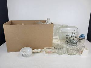 lot 181 image: Box of Vintage Glassware, Porcelain, and More NO SHIPPING
