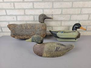 lot 3 image: (3) Vintage Carved Wood  Cork Duck Decoys