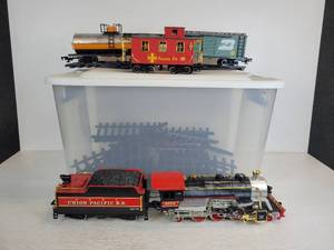 lot 298 image: Electric Train Set by New Bright - Gently Used - NO SHIPPING