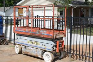 Sky Jack III 3220 Electric Scissor Lift