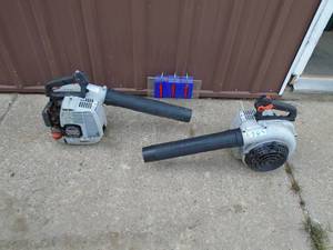 Qty of 2 Echo gas blowers. 1 runs good. 1 runs but needs tlc. As shown.