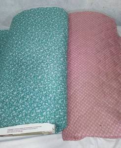 lot 215 image: Quilted Batted Lining.