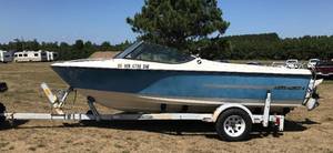 lot 3 image: 1977 Silverline 18 Boat wTrailer