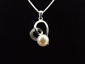 .925 Sterling Silver Genuine Pearl Crystal Heart Pendant Necklace