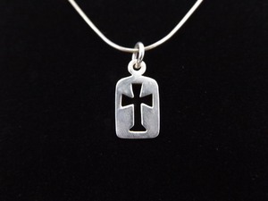 .925 Sterling Silver Gothic Cross Pendant Necklace