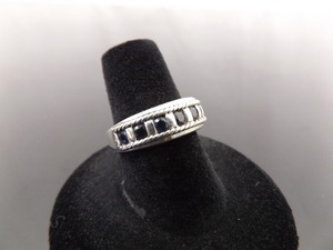 .925 Sterling Silver Sapphire Crystal Band Ring Size 7