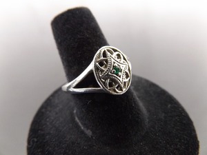 .925 Sterling Silver Emerald Chip Ring Size 7.25
