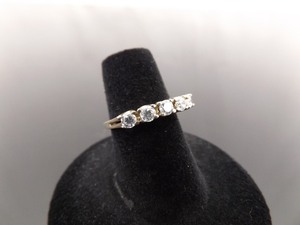 .925 Sterling Silver Zirconia Ring Size 5