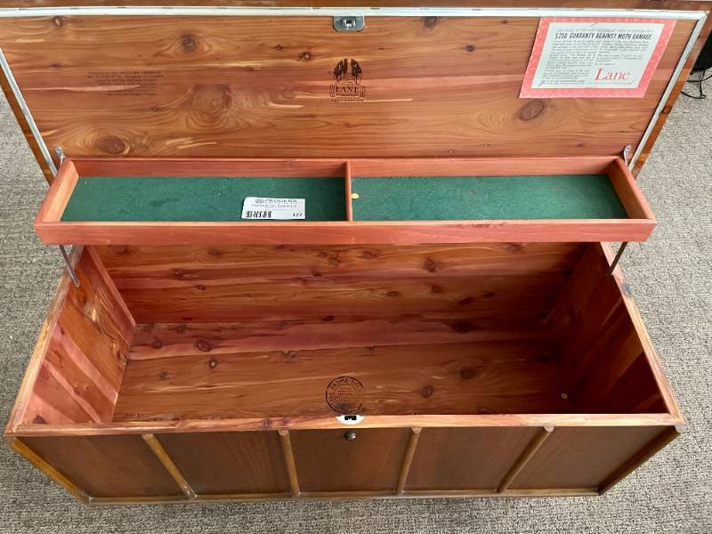 Lane aroma tight cedar shop chest