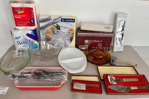 lot 92 image: Lot of Kitchen Supplies, Pyrex Dish, Anchor Hocking, and MORE