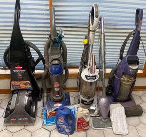 lot 94 image: Lot of Vacuums, Carpet Cleaner, and Floor Steamer